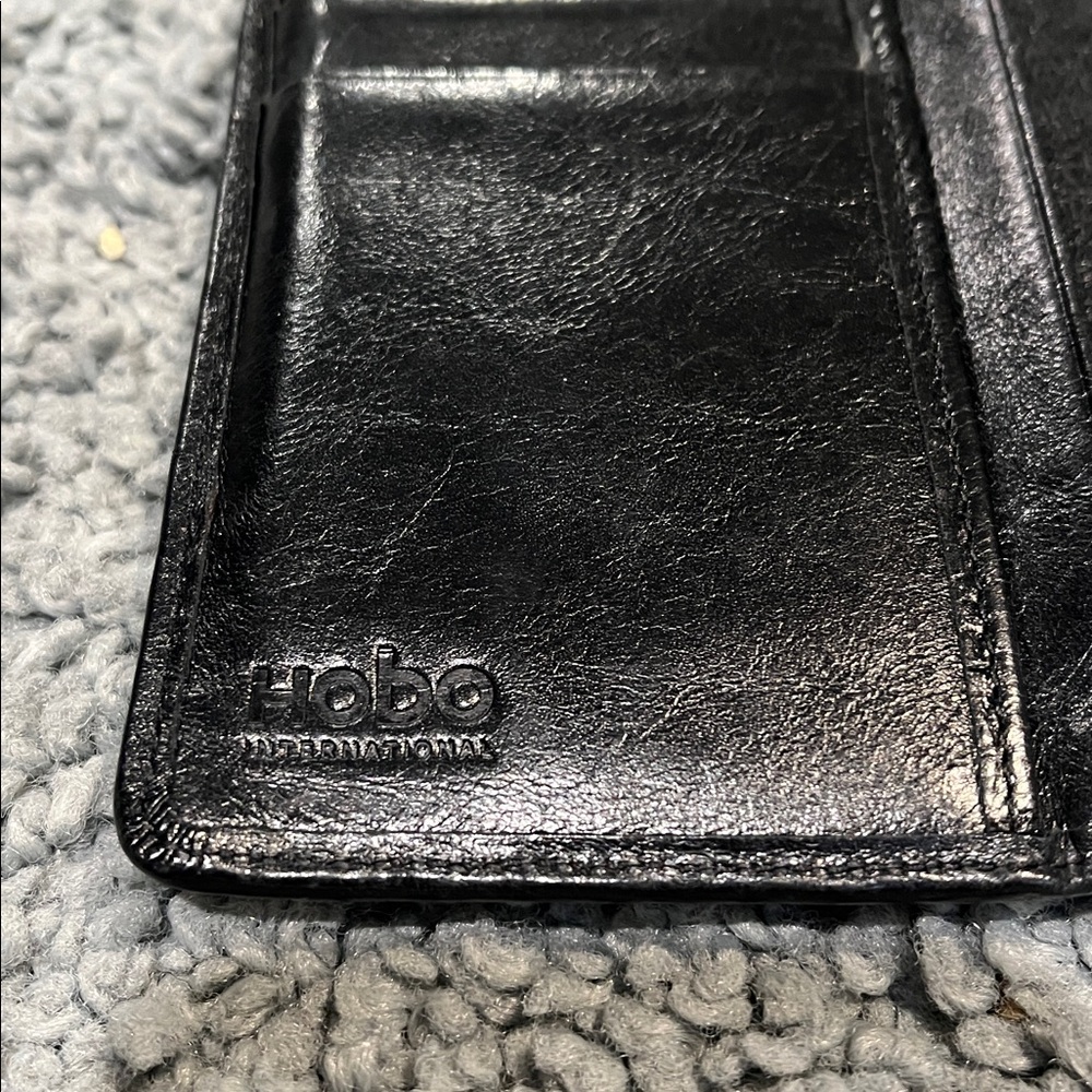 HOBO Black Leather Wallet with Patterned Interior - Picture 3 of 6